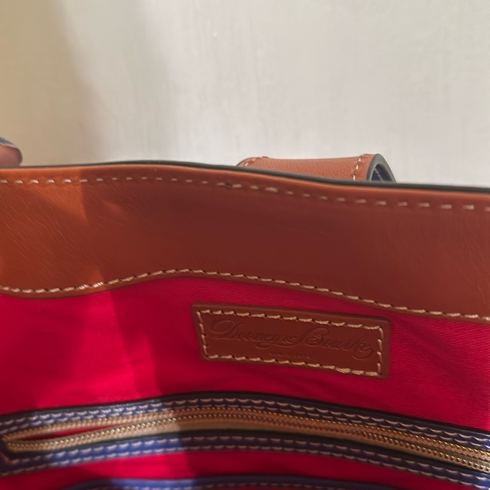 Handbag - Picture 10 of 13